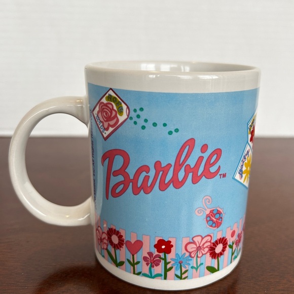 Vintage Barbie Pink, Garden Heart Lady Bugs, Ceramic Coffee Cup Mug 2000 Y2K - Picture 3 of 7